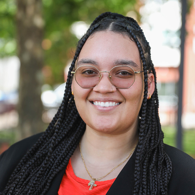 A headshot of Shalah Newsome 